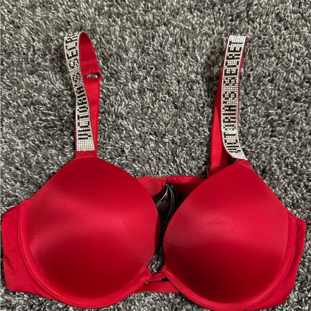 Victoria's Secret Red Bra NWT